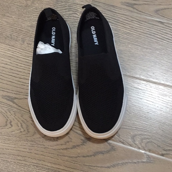 Boys Sz 2 stretch knit slip on runners sneakers N - Picture 2 of 7